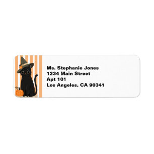 Süße Halloween-Schwarze Katze mit Hexenhut-Kürbis