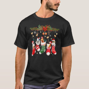 Süße Hühner in Weihnachts-Socken-Santa-Hut Weihnac T-Shirt