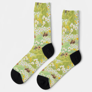 Süße Hunde mit Gänseblümchen nahtloses Muster Socken