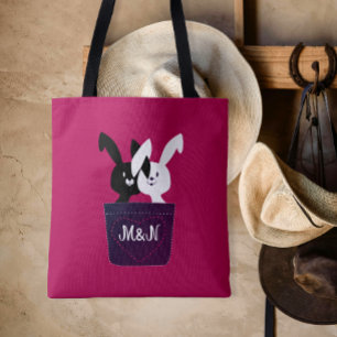 Süße Kaninchen in Liebe auf Magenta