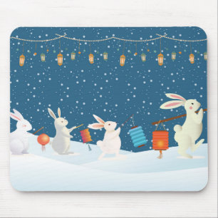 Süße Kaninchen Laternenparade durch Schnee Weihnac Mousepad