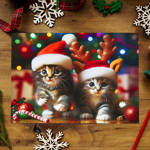 Süße Kätzchen mit Weihnachtsmann und Rentierhüten Postkarte