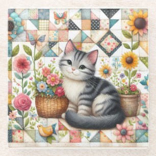 Süße Katze auf floraler Steppdecke Cottagecore Glasuntersetzer