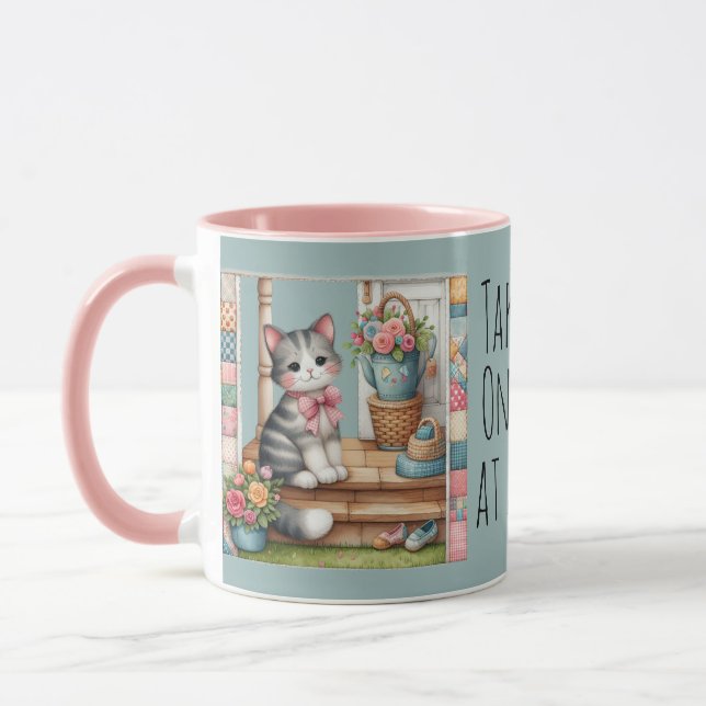 Süße Katze auf Veranda Blumen Patchwork Tasse (Links)