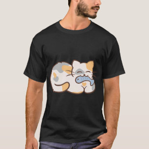 süße Katze frisst Fisch T-Shirt