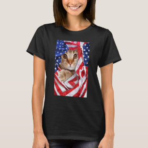 Süße Katze in USA-Flagge 4. Juli Männer Frauen T-Shirt