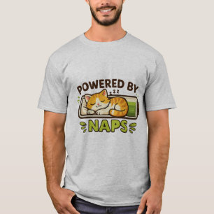 Süße Katze Powered by Naps Lustiges Schlafendes Kä T-Shirt