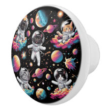 Süße Katzen im Weltraumknopf.