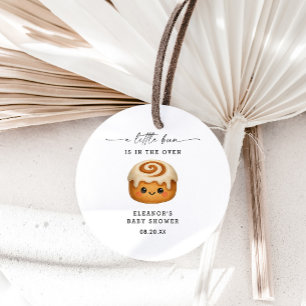 Süße Kawaii-Brötchen im Ofen-Baby-Shower-Mitbrings Runder Aufkleber