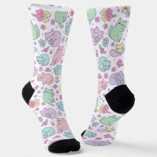 Süße Kawaii-Katzen und Frühlingsblumen Muster  Socken