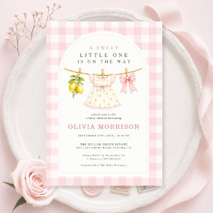 Süße Kleine Ein Lemon Gingham Mädchen Baby-Party Einladung