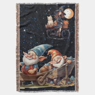 Süße kleine Hexe und glückliche Gnome Wurfdecke Decke