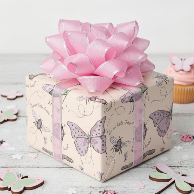 süße kleine Kritter Delikate Rosa & Creme Geschenkpapier (Cute Pink Sweet Little Critter Girly Insect Wrapping Paper for Girl Baby Shower & Bug Birthday Party)