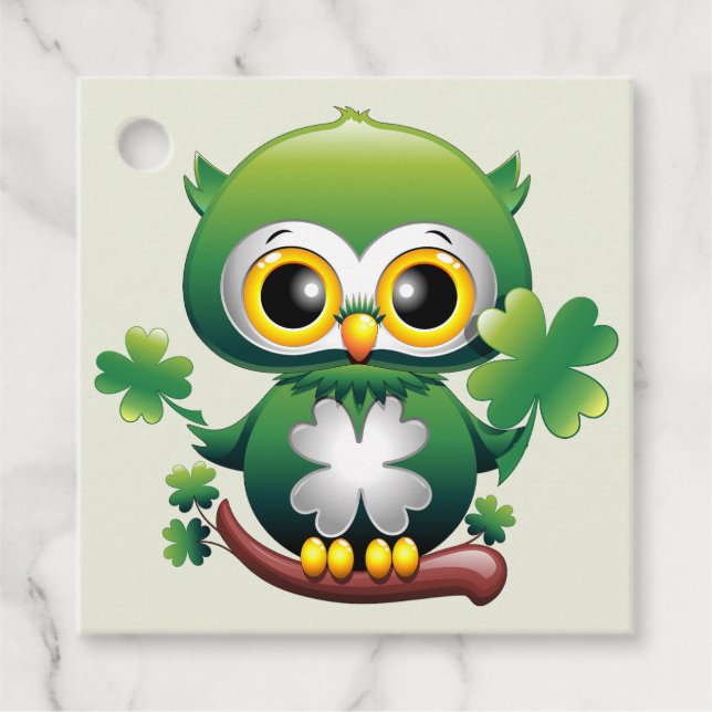 Süße kleine St. Patrick Cartoon-Eule Geschenkanhänger (Vorderseite)
