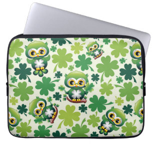 Süße kleine St. Patrick Cartoon-Eule Laptopschutzhülle