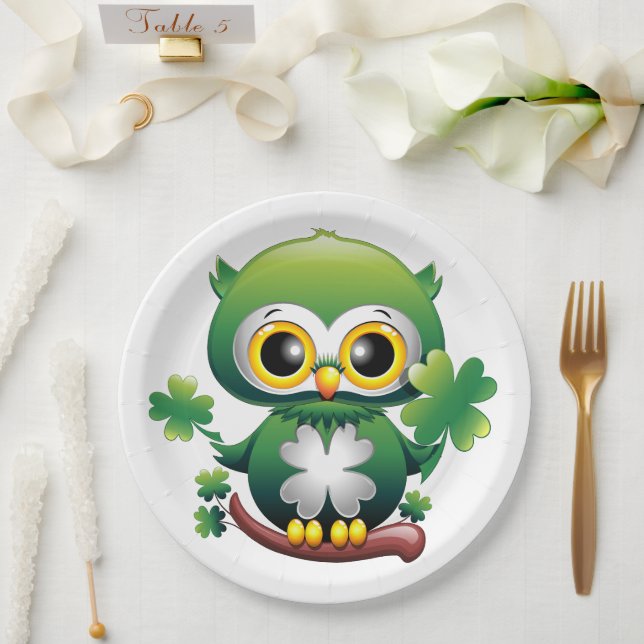 Süße kleine St. Patrick Cartoon-Eule Pappteller (Hochzeit)