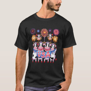 Süße Kühe 4. Juli Feuerwerk USA Amerikanische Flag T-Shirt