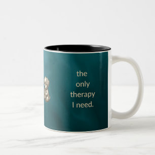 Süße Lesemuffel-Hund-Tasse - Zweifarbig Zweifarbige Tasse