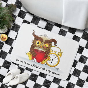 Süße lustige Eule Kaffee Illustration mit Schlafbr Badematte