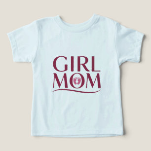 Süße Mädchen-Mama Fußabdrücke Typografie-Design