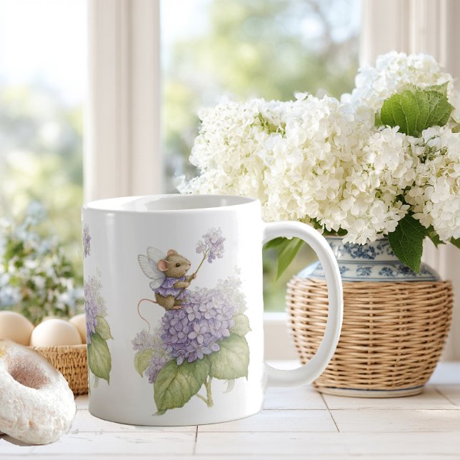 süße Maus mit Schmetterlingsflügeln Kaffeetasse (Von Creator hochgeladen)