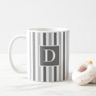 Süße moderne graue und weiße gestreifte einzelne I Kaffeetasse
