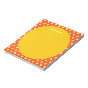 Süße orange Daisy Brautparty personalisierter Name Notizblock