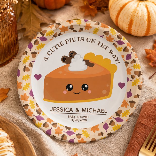 Süsse Pie Fall Baby Dusche Pappteller (Celebrate the sweetest little arrival with these adorable Cutie Pie Fall Baby Shower Paper Plates. )