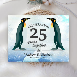 Süße Pinguine im Schnee 25. Hochzeitstag Postkarte