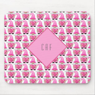 Süße rosa Gnome mit Herz Monogramm Wald Mousepad