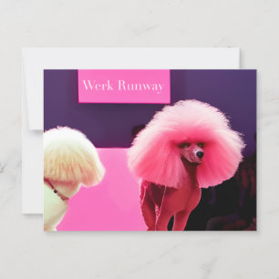 Süße rosa Pudel Laufsteg Alles Gute zum Geburtstag Postkarte
