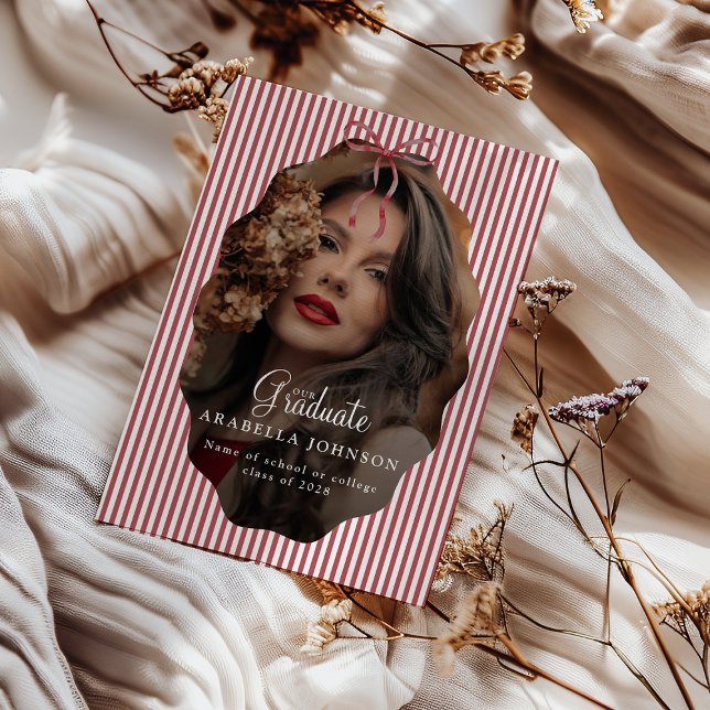 Süße rot gestreifte Schleife Foto-Abschluss Ankündigung (Von Creator hochgeladen)