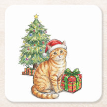 Süße rote Katze mit Weihnachtsmannmütze Weihnachts