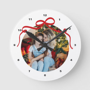 Süße rote Koketten-Schleifenband-Geschenk mit indi Runde Wanduhr