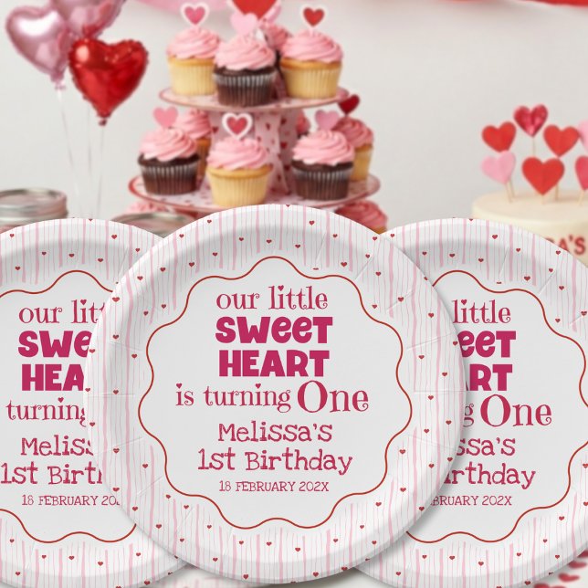 Süße rote rosa Herzchen zum ersten Geburtstag Pappteller (Von Creator hochgeladen)