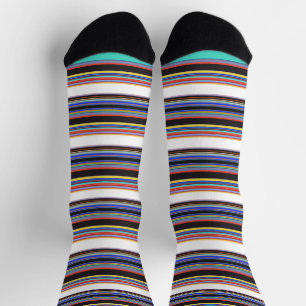 Süße schwarze blaue Streifen Socken
