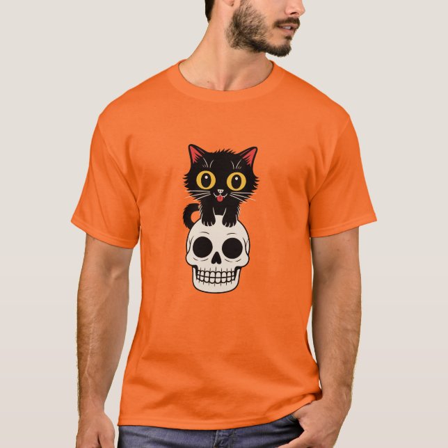 Süße schwarze Katze sitzt auf einem Totenkopf Hall T-Shirt