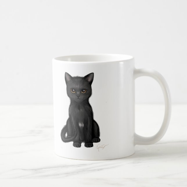 Süße schwarze Miezekatze-Katze mit hellen goldenen Tasse (Rechts)