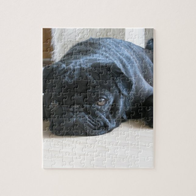 Süße schwarze Pug schlafend Puzzle (Vertikal)