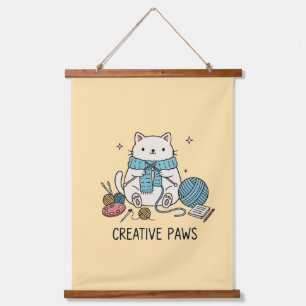Süße Strickkatze Blauer Schal Pastellgelb Deko Wandteppich Mit Holzrahmen