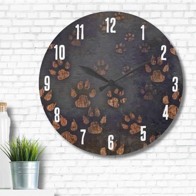 Süße Tier Dark Rustic Paw Print Pattern Große Wanduhr (Cute Animal Dark Rustic Paw Print Pattern Large Clock)