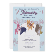 Süße Tierband beim Spielen von Instrumenten, indiv