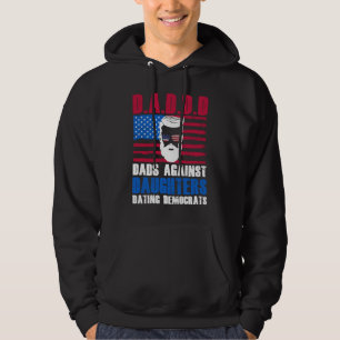 Süße Väter gegen das Dating ihrer Töchter mit Demo Hoodie