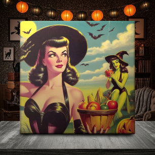 Süße Vintage-Halloween-Hexen-Pin-up Fliese