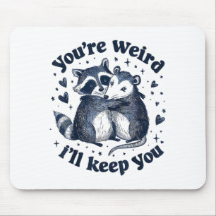 Süße Waschbär-Opossum-Umarmung einer komischen Paa Mousepad