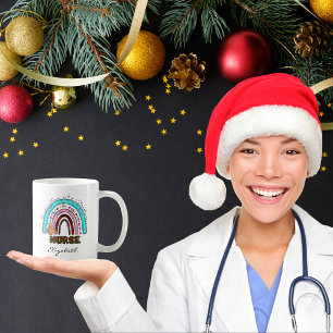 Süße Weihnachts-Krankenschwester Vintage-Regenboge Kaffeetasse