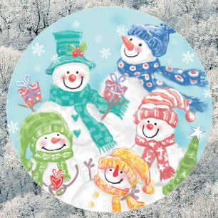 Süße Weihnachts-Schneemannfamilie im Schnee Runder Aufkleber
