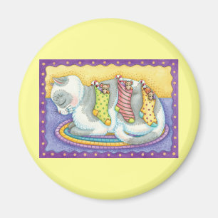 Süße Weihnachtskatze schläft mit Mäusen in Strümpf Magnet