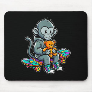 Süßer Baby-Affe schlägt Skater urbane Streetwear Mousepad