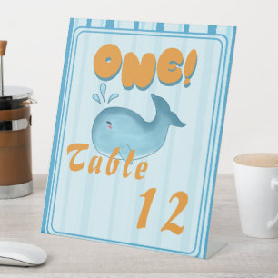 Süßer Baby Blauwal 1. Geburtstag Tischnummern Sockelschild
